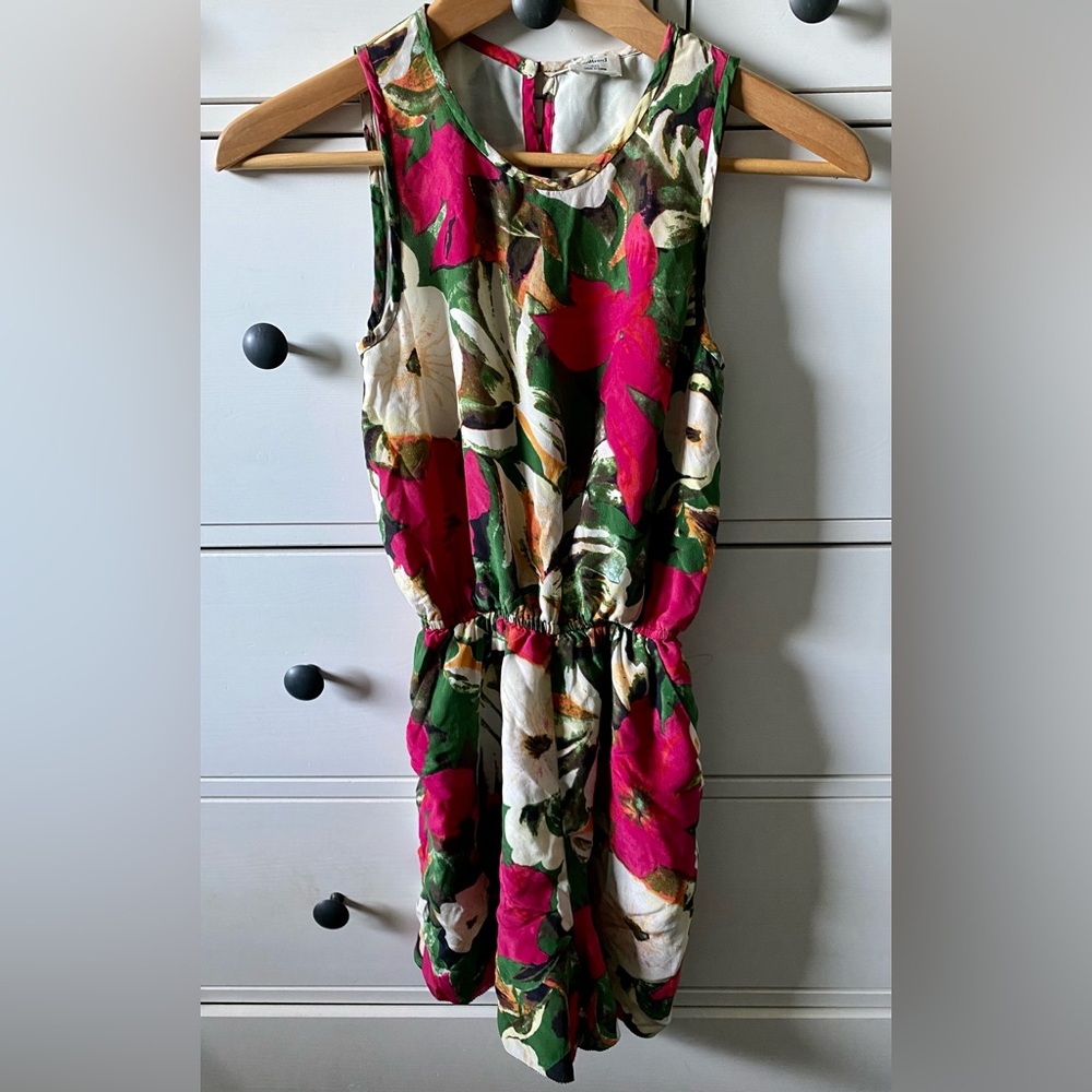 Wilfred Aritzia Floral Pattern Silk Sleeveless Romper Size XXS Pockets Summer